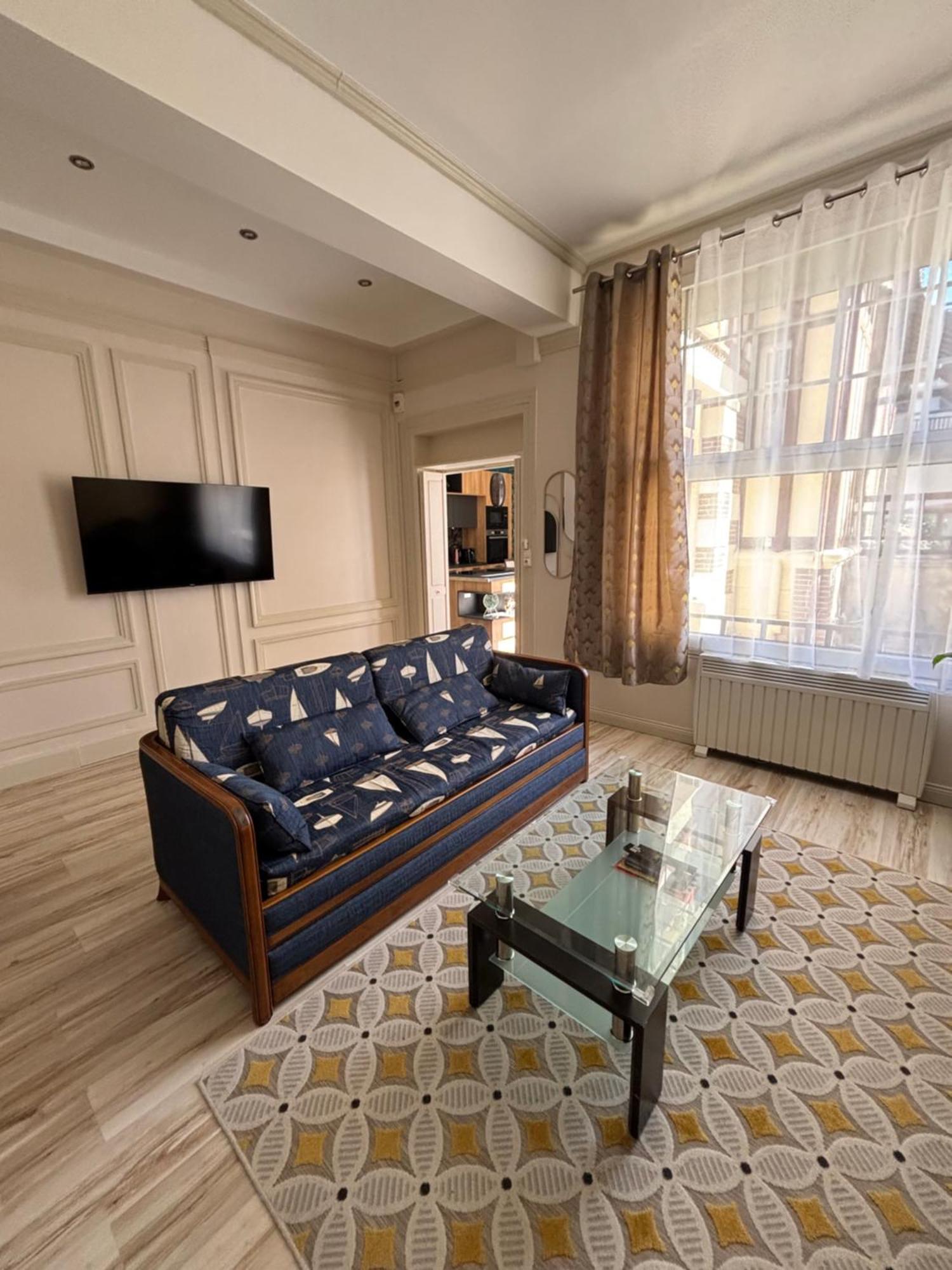 Appartement Elegant Au Coeur De Cabourg Extérieur photo